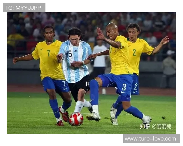 足球评论：成都足球队的盯防得失_1