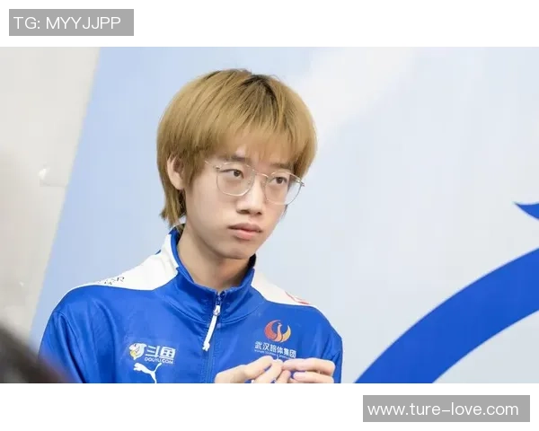 黄军专访:回顾王者荣耀历程_1